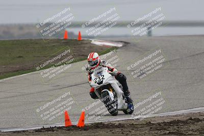 media/Nov-29-2025-TrackDaz (Sat) [[10ae2d9bce]]/B Group/Session 3 (Outside Grapevine)/